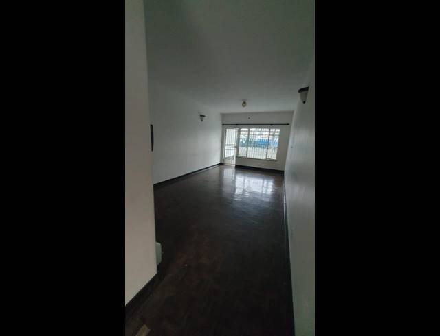 2 BEDROOM APARTMENT FOR SALE IN WYCHWOOD